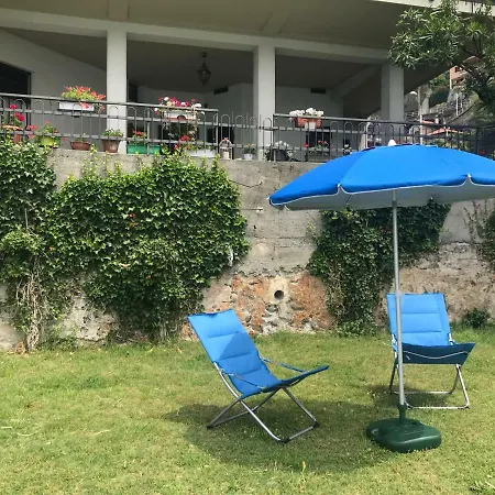 Gæstehus Gli Oleandri Bellano